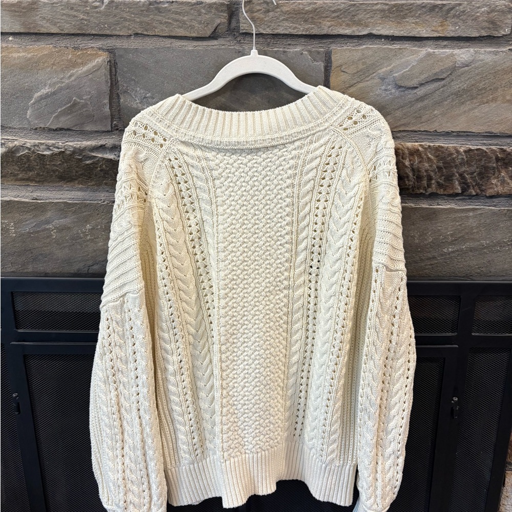 J. Crew Women's Ivory V-Neck Sweater - Picture 2 of 4